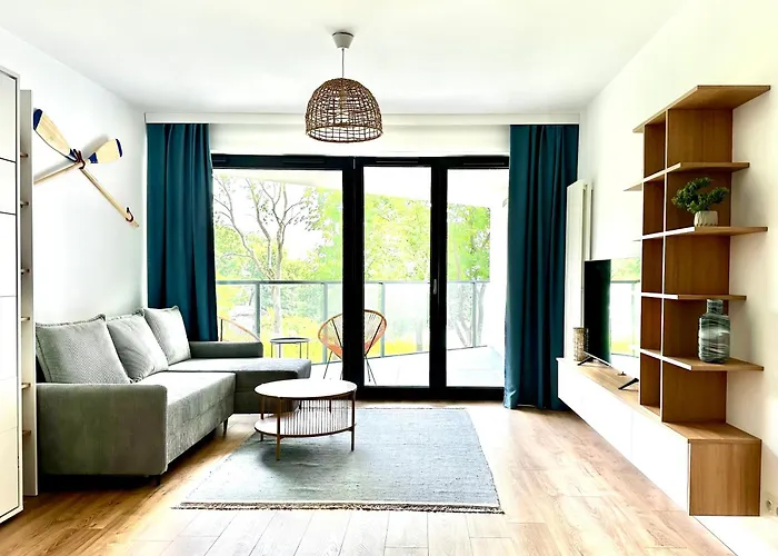 Blekitna Keja - Z Widokiem Na Jezioro -